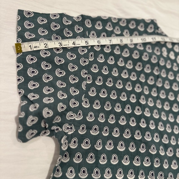 Women’s L/XL Cotton Boxy Lightweight Teal Repeat Oval Abstract Pattern Blouse. - Picture 5 of 16